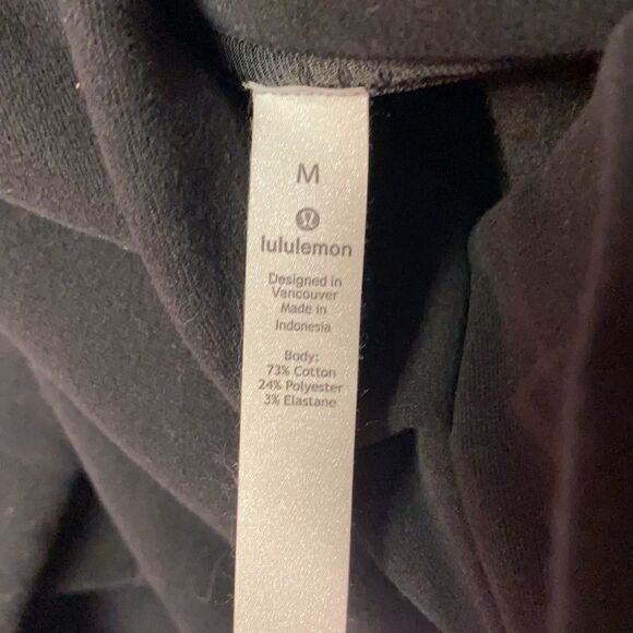 🌟HOST PICK🌟Lululemon Know Your Angles Poncho - Picture 6 of 6